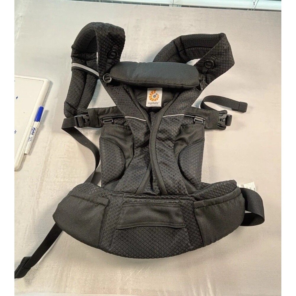 Ergobaby - Picture 5 of 12